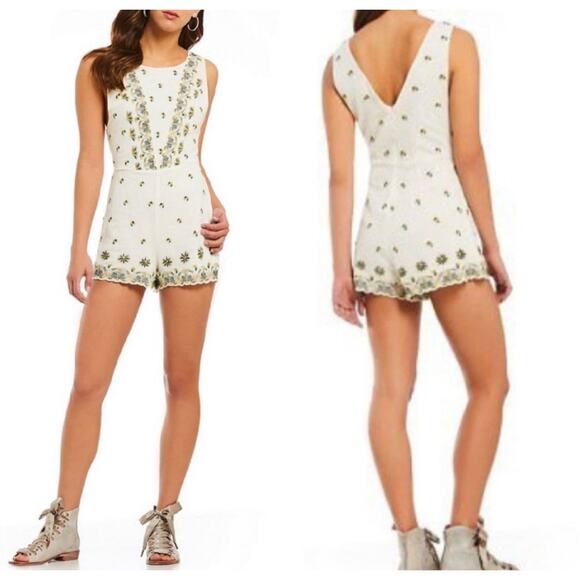 FREE PEOPLE Lila Embroidered Romper Playsuit Ivory White boho hippie NWT 4 small - Picture 1 of 6
